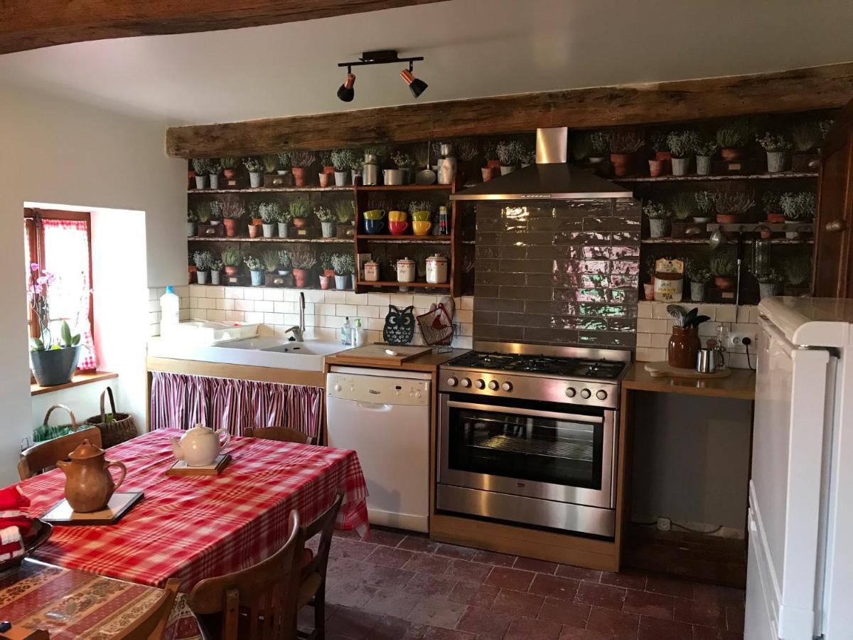 Gite Le Mur Magnifique Longere Au Bourgogne-Du-Sud Villa Oye Exterior foto